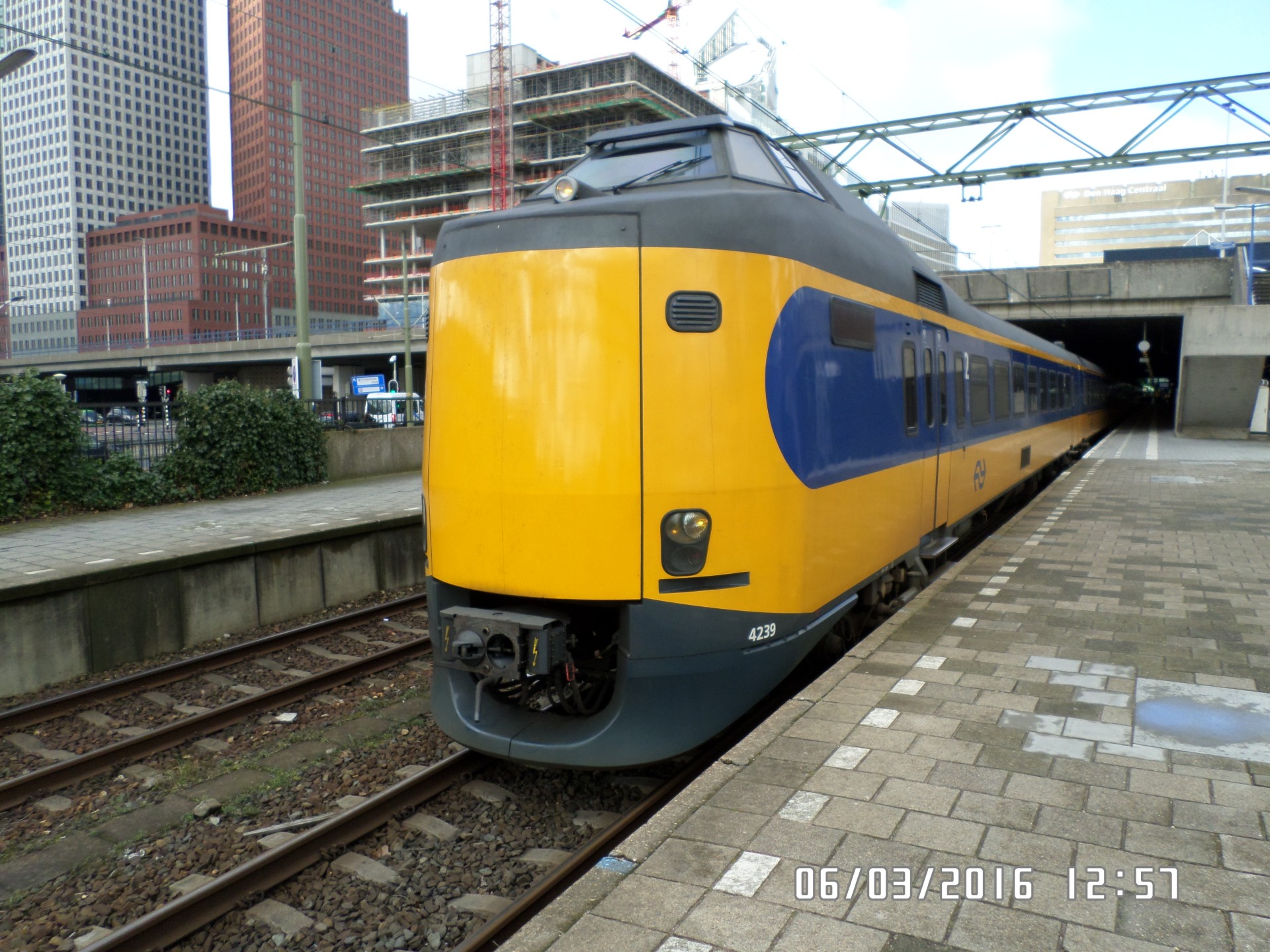 6841631ace2b2_1749115674.jpg