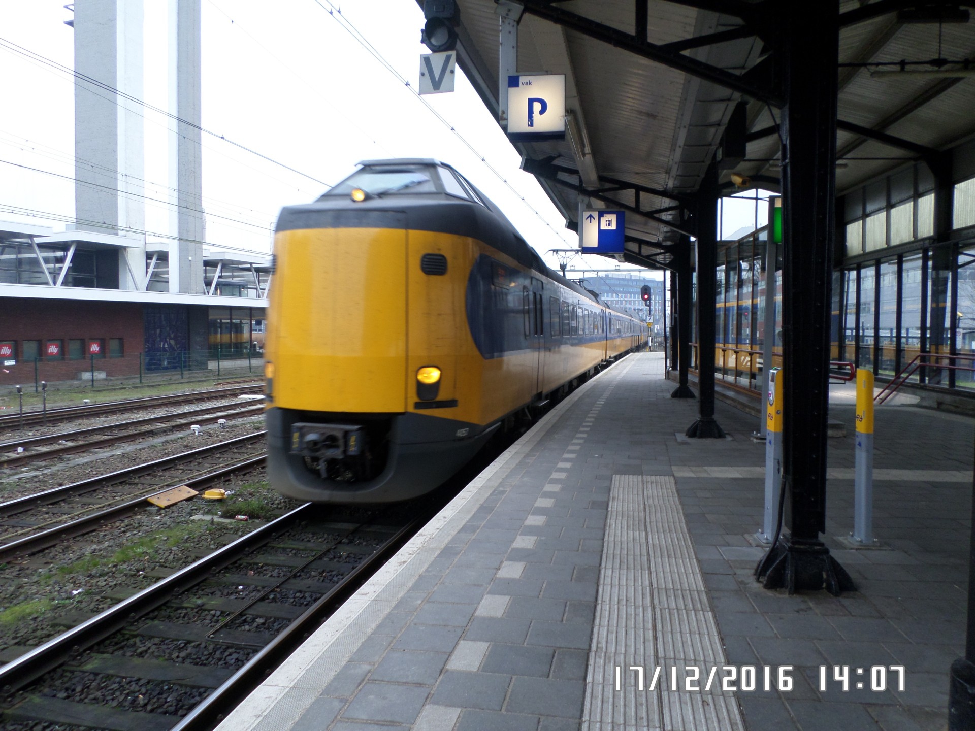 688a1b0fa5abd_1753881359.jpg