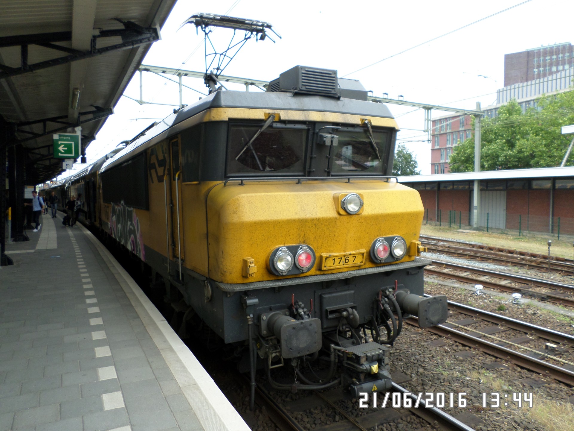 684b17f906724_1749751801.jpg